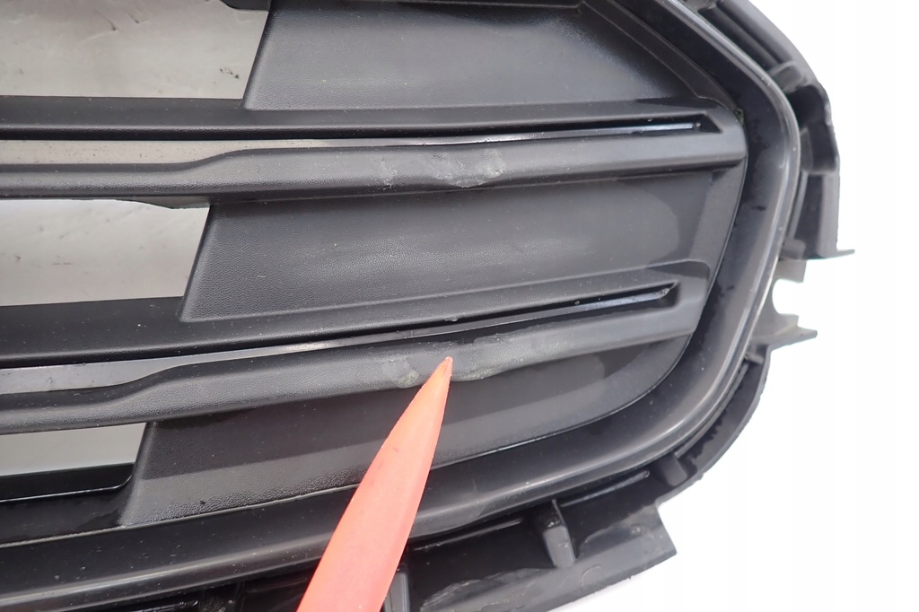 фото №3, Ford transit connect mk2 lift 18r-- решётка радиатора решётка радиатора