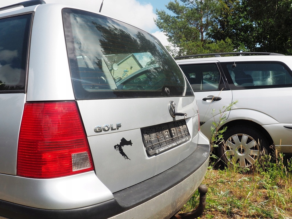 Купити Golf iv 4 bora універсал фара ліва задні задня гарний стан