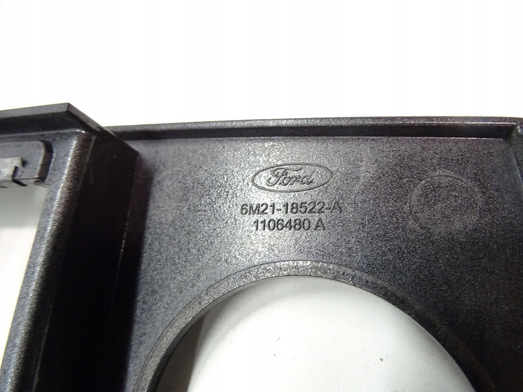 фото №3, Ford s-max mk1 galaxy mk3 рамка защита радио консоли piano black