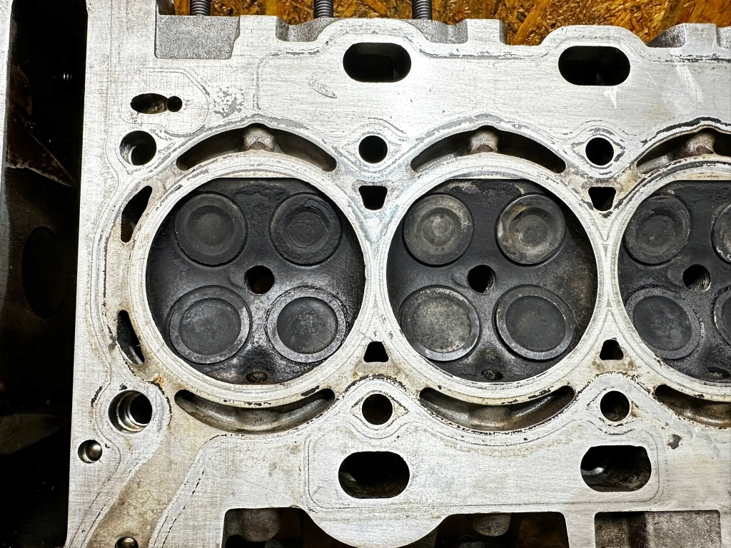 Головка валы комплектная 1.6 thp peugeot citroen mini 753471080 с Разборки