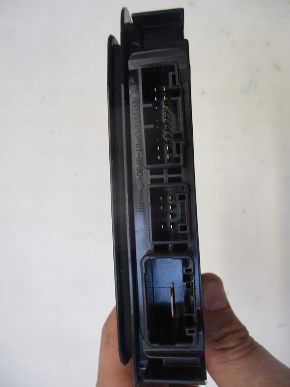 фото №6, Коробка предохранителей lexus rx450 3.5 гибрид