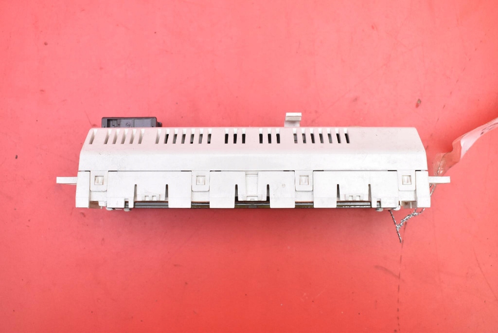 Дисплей 9662385980 peugeot 207 06-09 в Україні