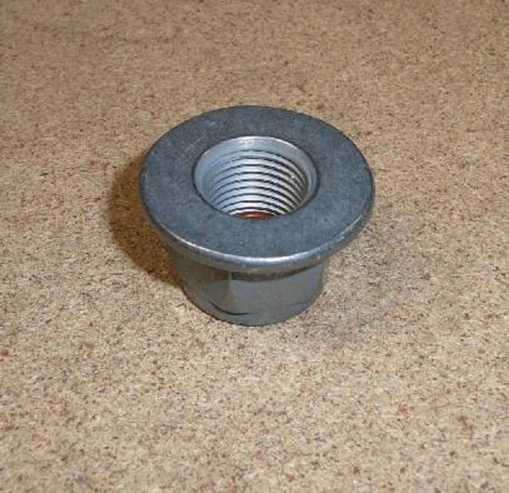 фото №1, Гайка болты рычага c c5 ii задняя