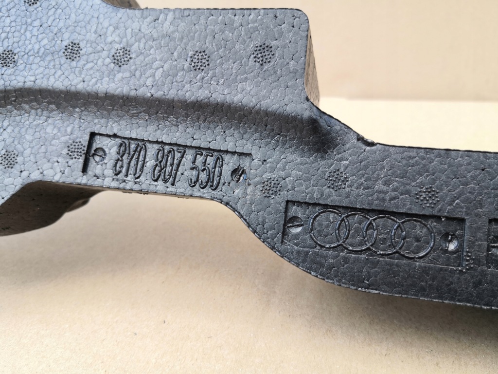 Audi a3 8y0807550 абсорбер піна бампера перед в Україні