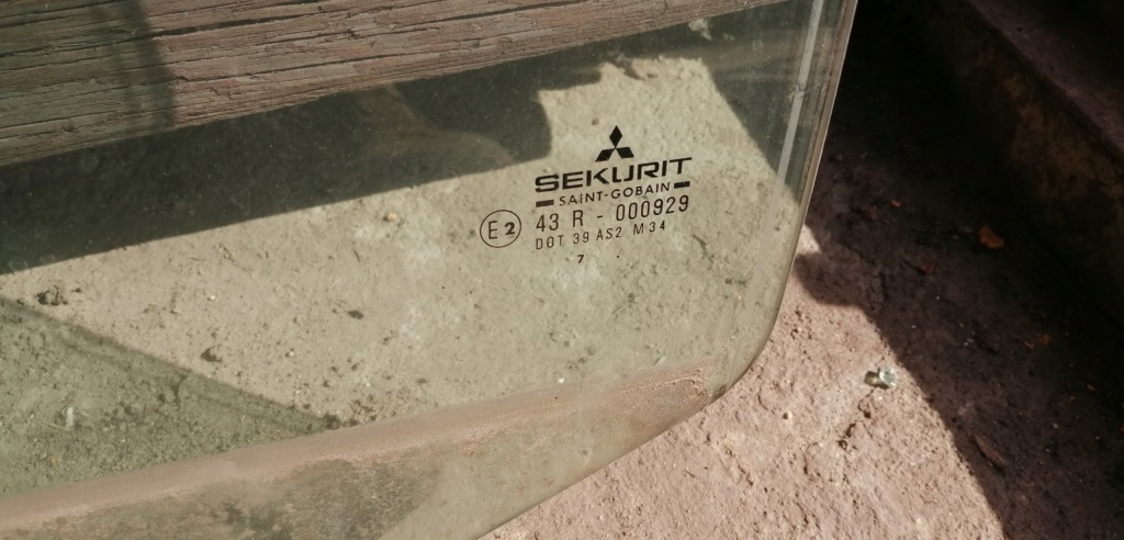 фото №2, Mitsubishi carisma скло лівий задня двері 97 rok