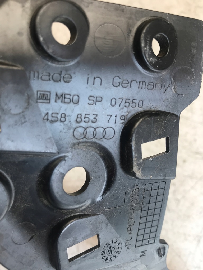 фото №3, Audi r8 4s кронштейн кронштейн 4s8853719