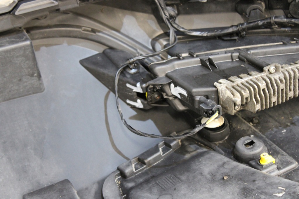 фото №13, Бампер перед передній kompletny 4 x pdc jaguar e-pace x540 s