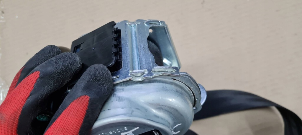 Sq5 80a q5 ремінь безпеки лівий задній do ремонту 80a857805a Доставка