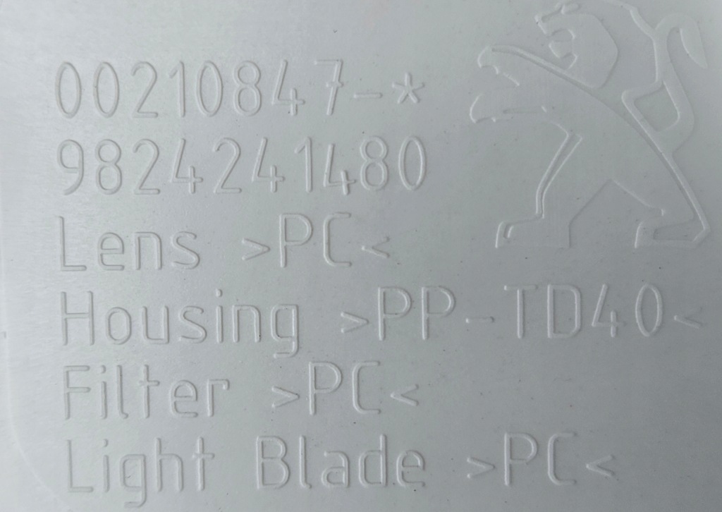 Peugeot 208 2008 2 19-23 фонарь  дневные led drl с Разборки