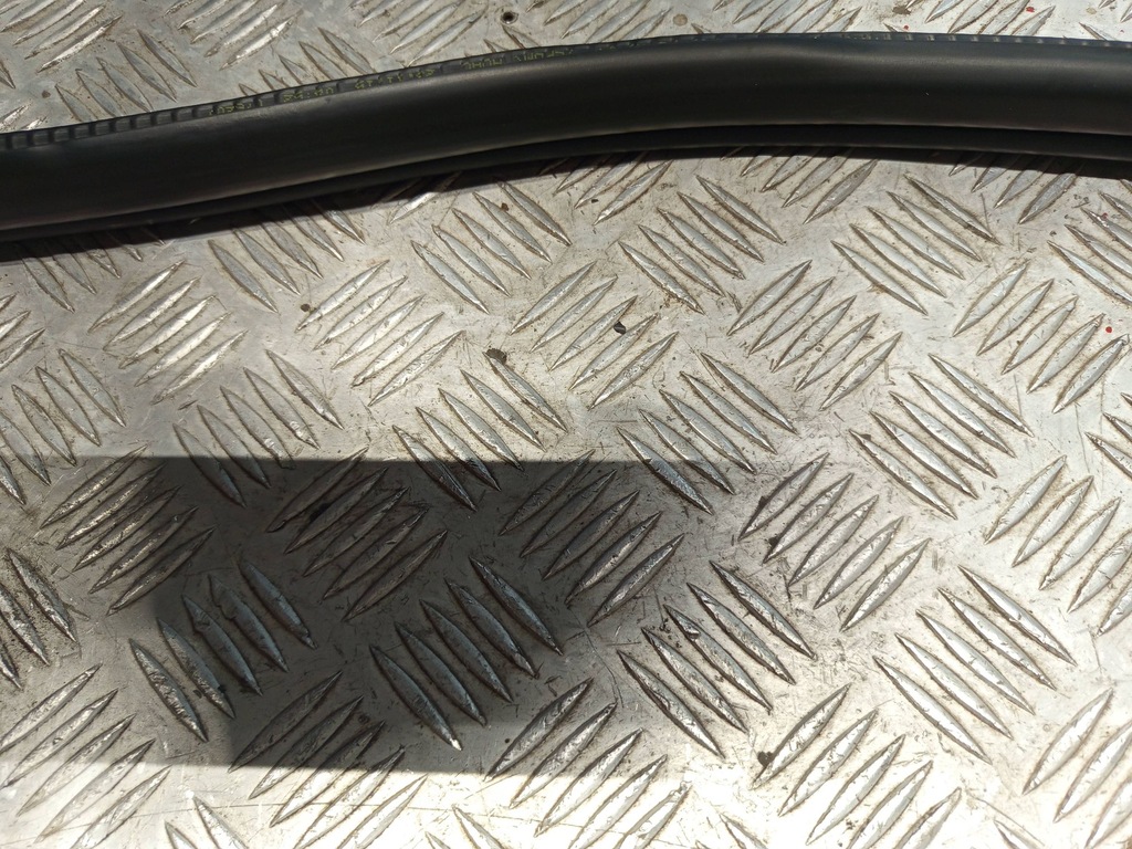 фото №9, Mini оригінальний номер 7344161 clubman f54 прокладка двері кузовна задня задня