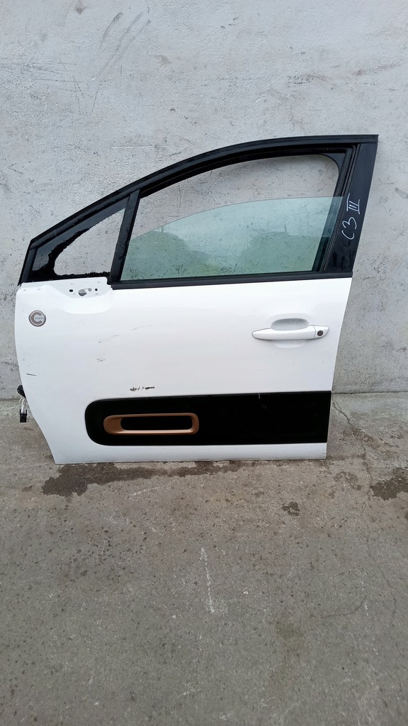 фото №10, Citroen c3 iii lift 20- двері перед передні