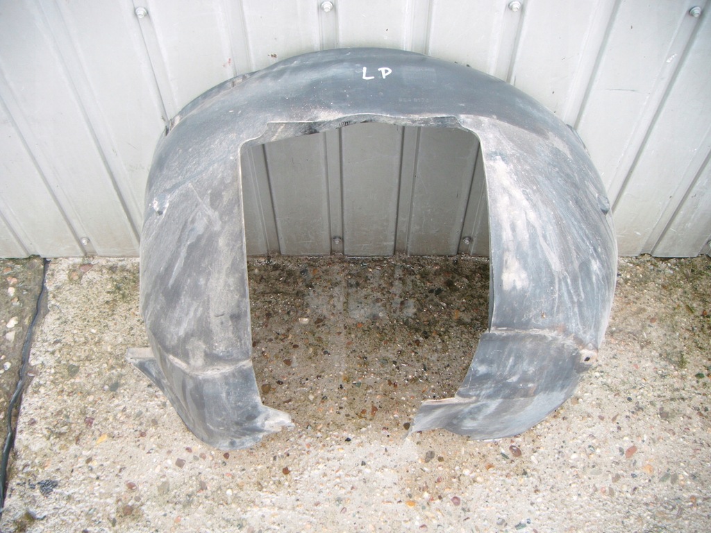 фото №1, Volvo v70 ii 00-07 подкрылок левый перед 8648173