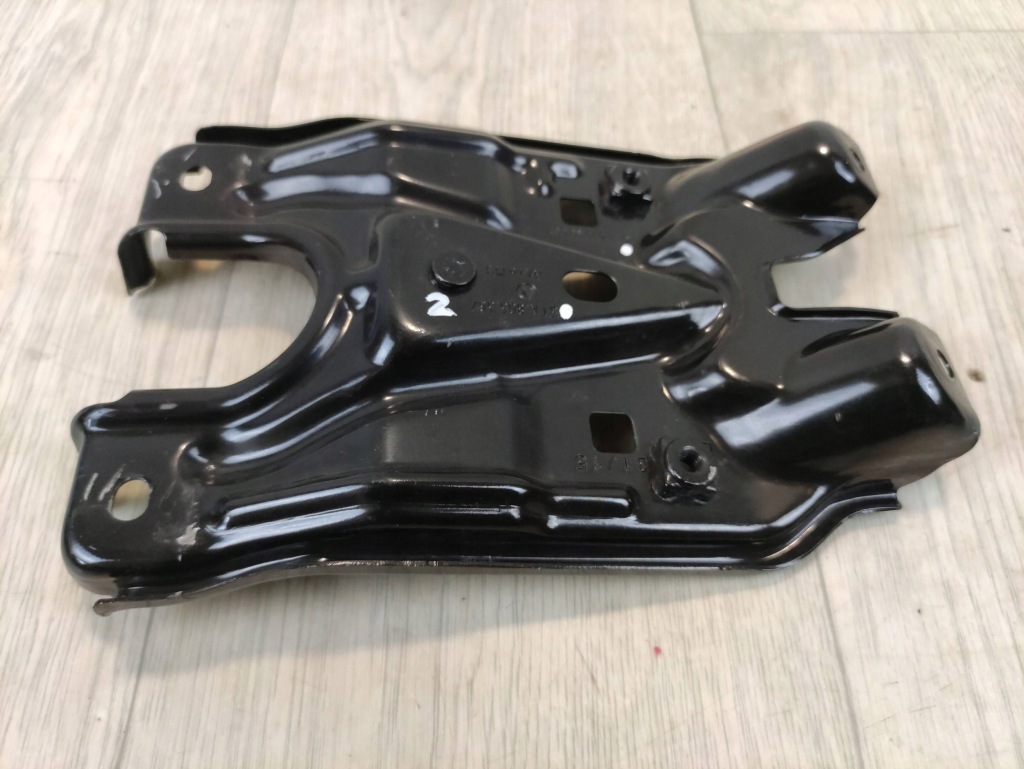 фото №5, Vw touran 5ta кронштейн замка перед 5ta805567