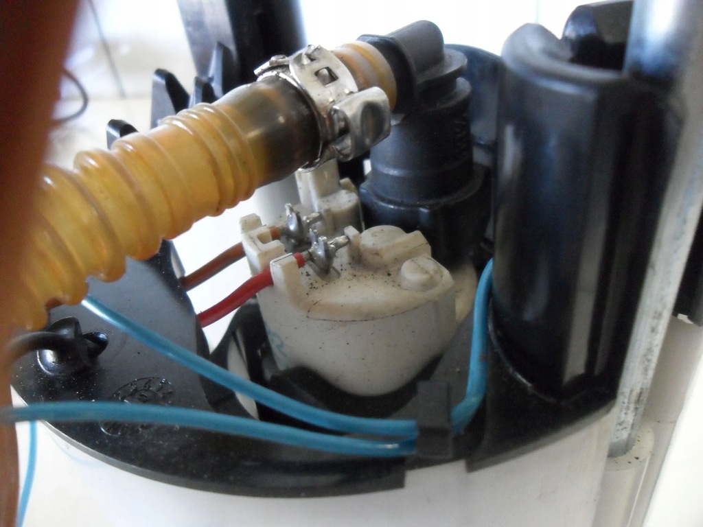 фото №7, Bmw 3 e90 2008 2.0 b помпа пального do бака 26410701 26420702 комплект