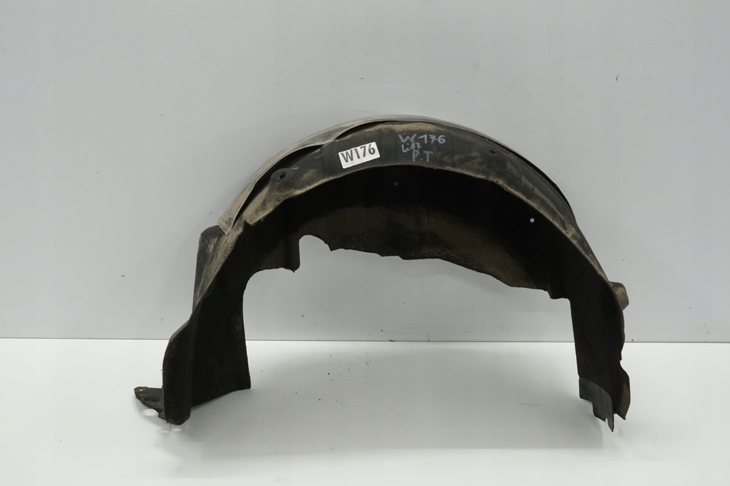 фото №1, Mercedes w176 lift 15r подкрылок правый задняя задние