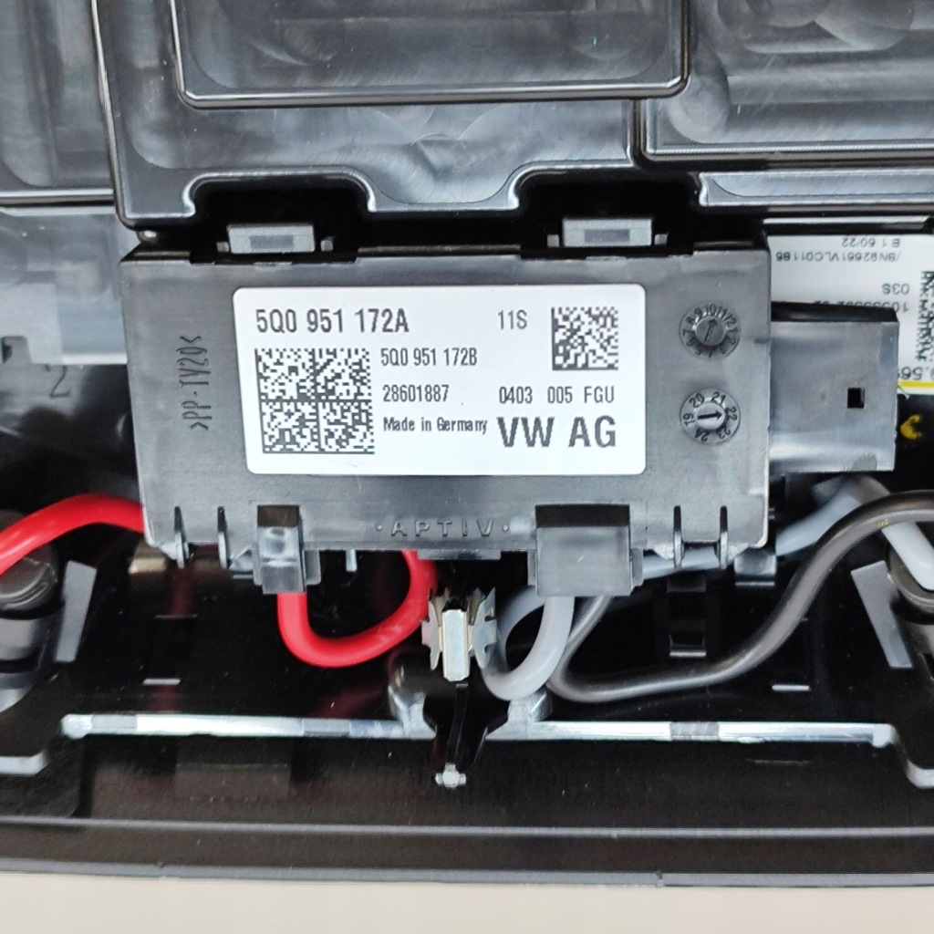 фото №9, Volkswagen id.4 2023 свет сиденье передний