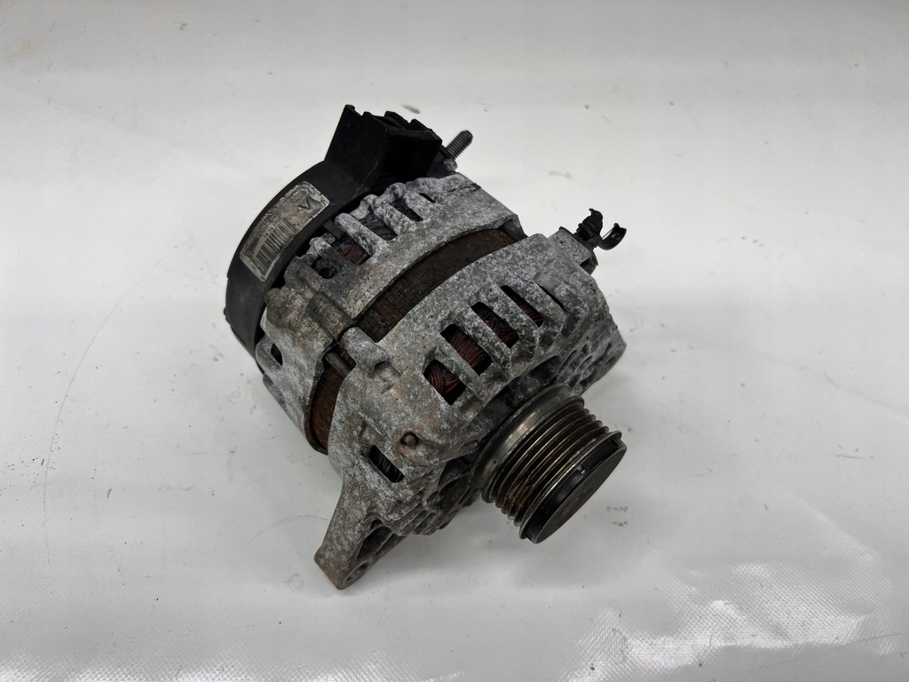 фото №1, Hyundai i20 ii генератор 37300-2a950