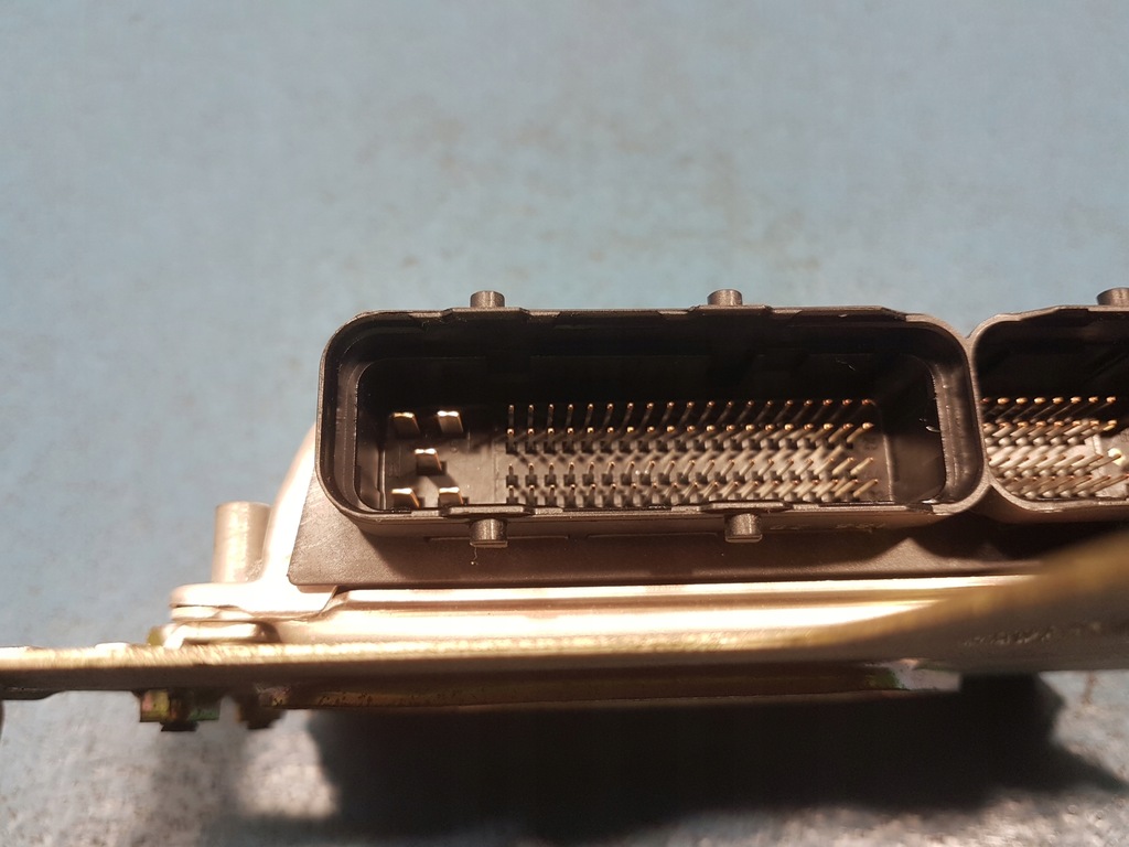 фото №6, Hyundai tucson i 2.0 crdi блок управления двигателя 0281011690