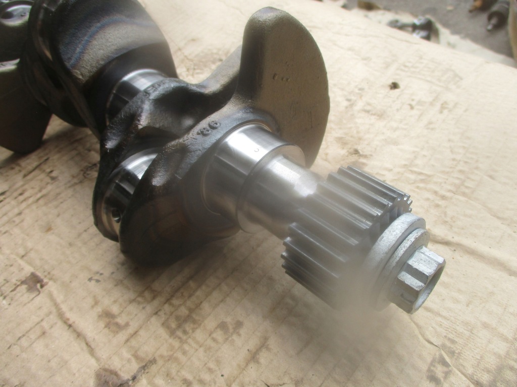 Купить Wał коленчатый 04cam vw audi skoda seat dkrf 1.0tsi