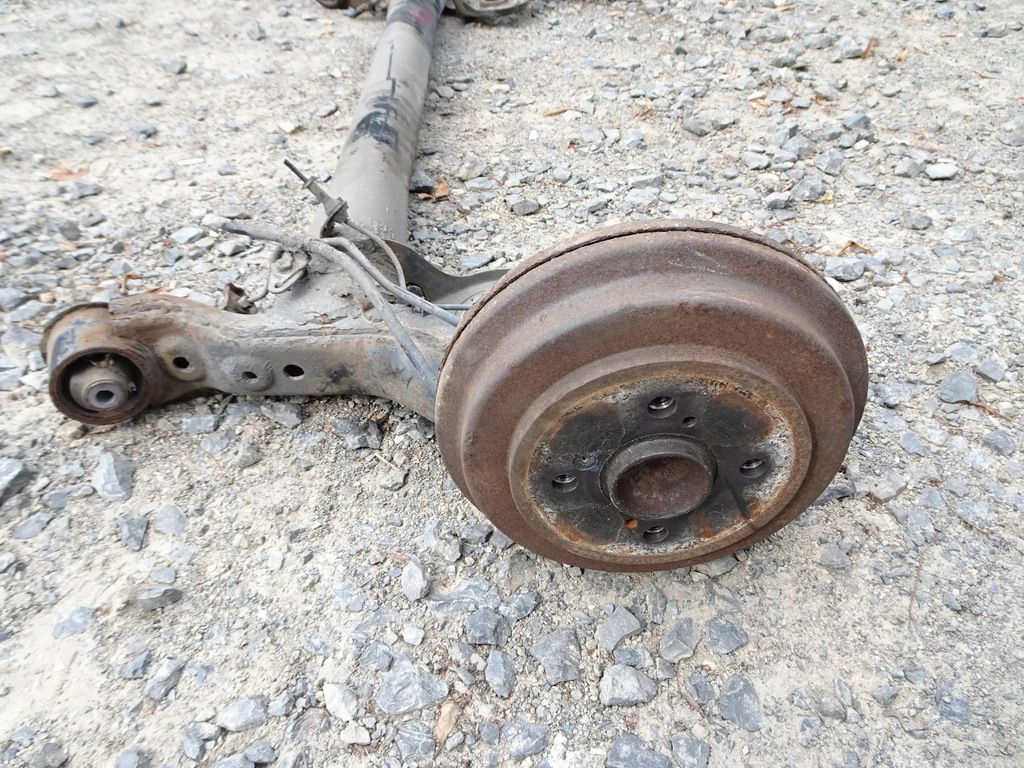 фото №6, Балка задня підвіска kpl. suzuki swift mk7 гальмівні барабани