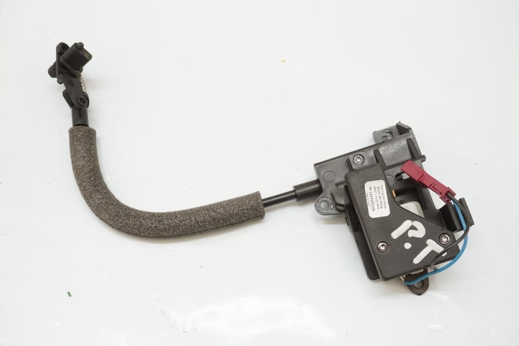 фото №1, Моторчик привід шторка правий bmw 3 e91