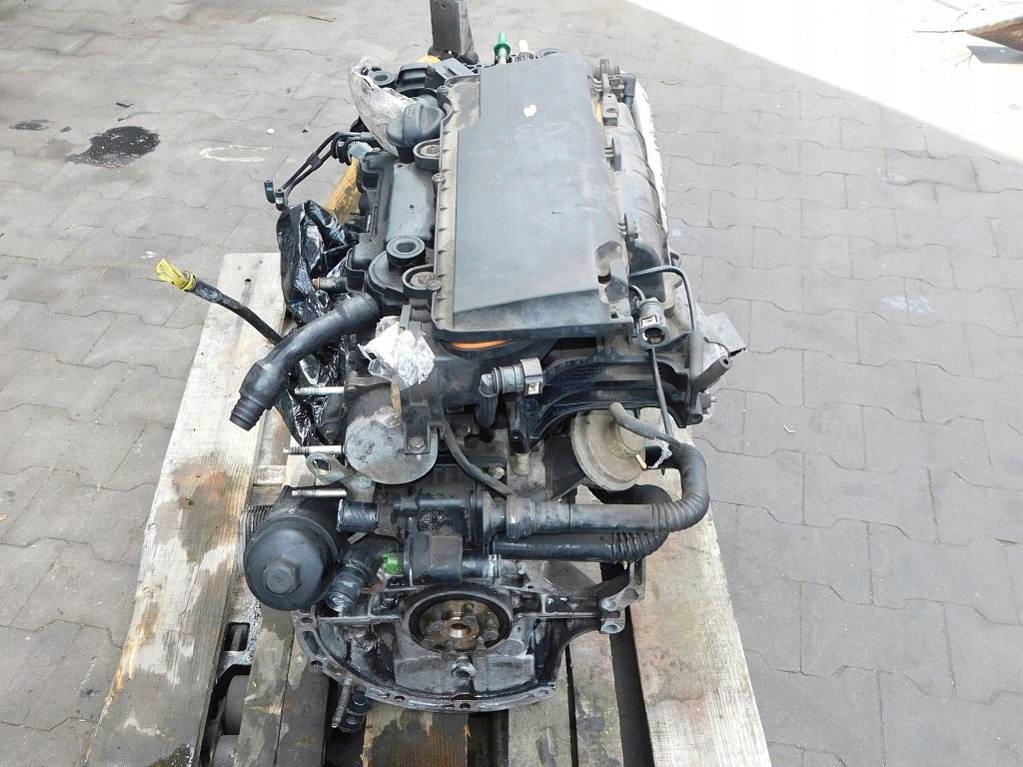 Citroen c3 1.4hdi 2003r двигатель 8hx 10fd33 с Разборки