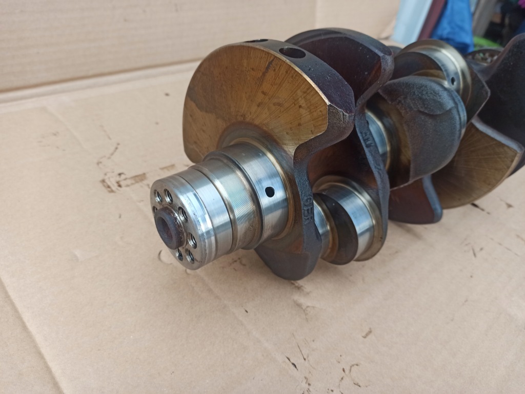 Wał коленчатый audi a4 b8 a5 3.2fsi cal r06ea номинал Цена