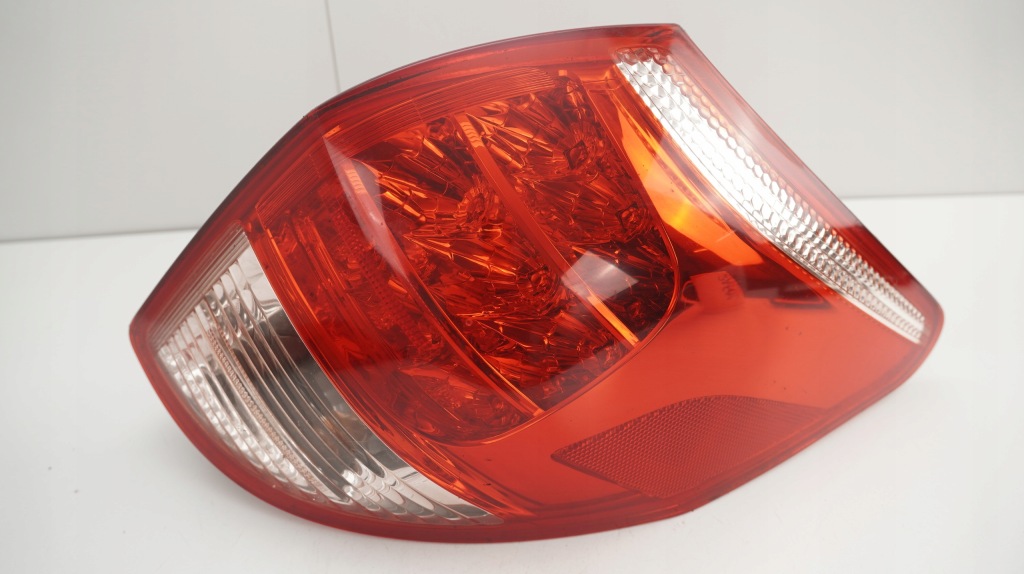 фото №7, Лампа правий задня задня toyota rav4 iii 3 05-08r^