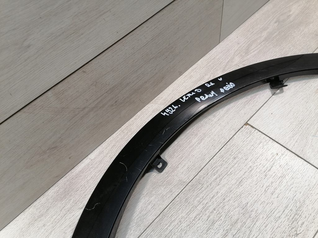 фото №8, Lexus rx v молдинг крила правий перед 75601-48080