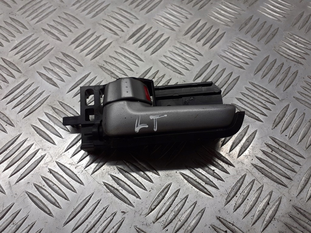 фото №1, Ручка левая задняя внутренняя suzuki swift iii zce