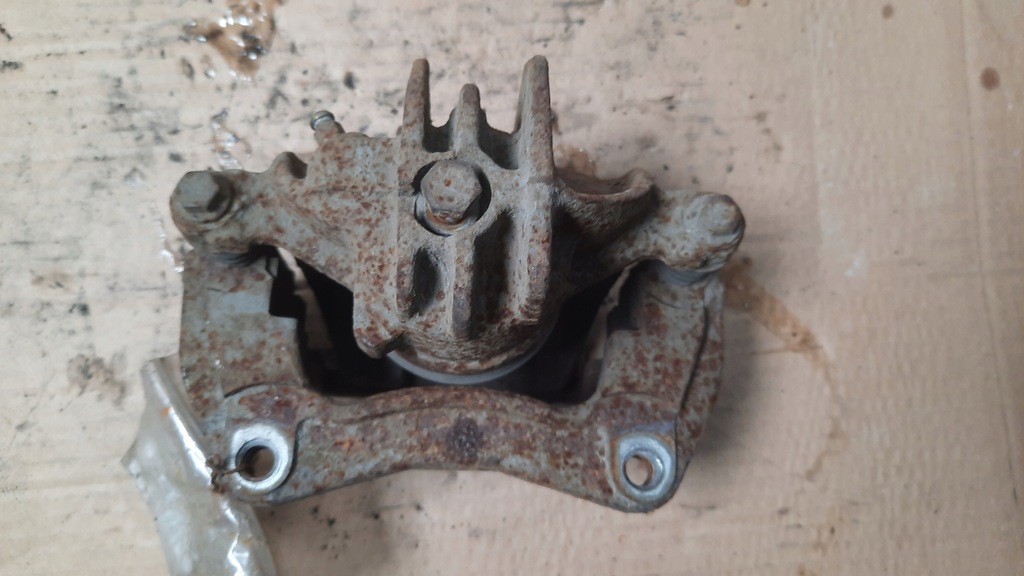 фото №5, Супорт гальмівний лівий перед volvo s40 v40