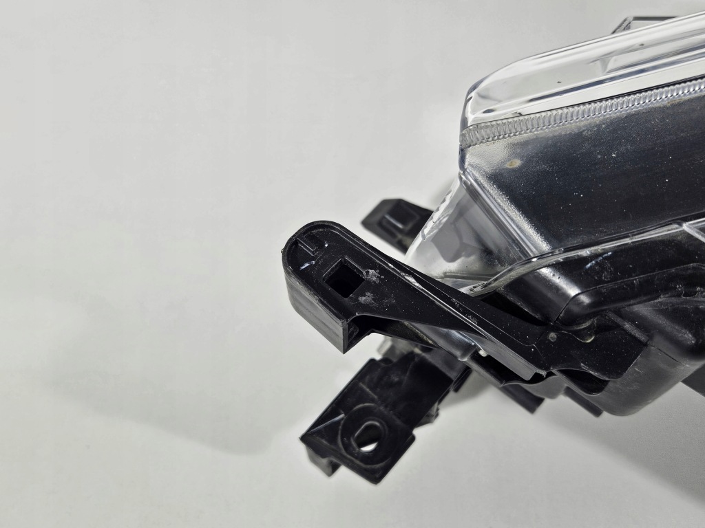 фото №11, Лампа правая перед передняя toyota hilux 8 viii lift full led eu