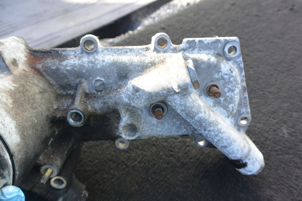 фото №6, Корпус фильтра масла nissan patrol y61 3.0 td zd30