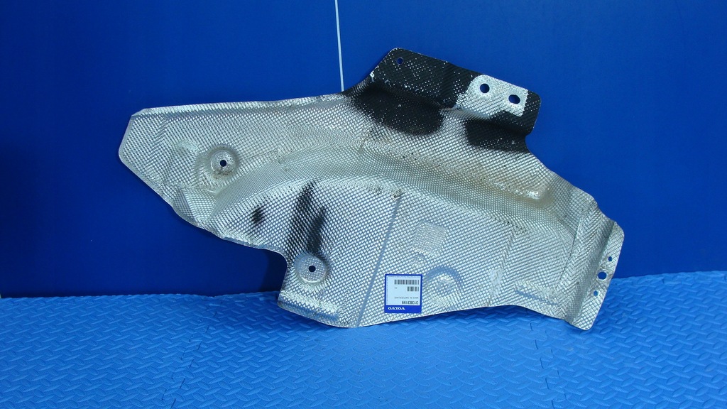 фото №1, Защита тепловая задняя volvo v40 ii 2014 31383199