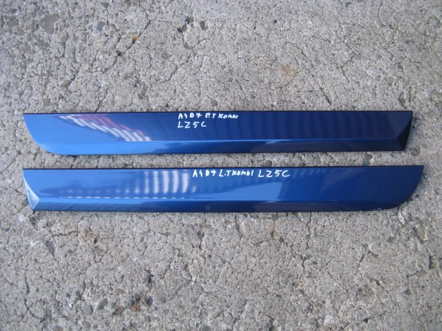 фото №1, Молдинг дверь нижняя задняя audi a4 b7 lz5c