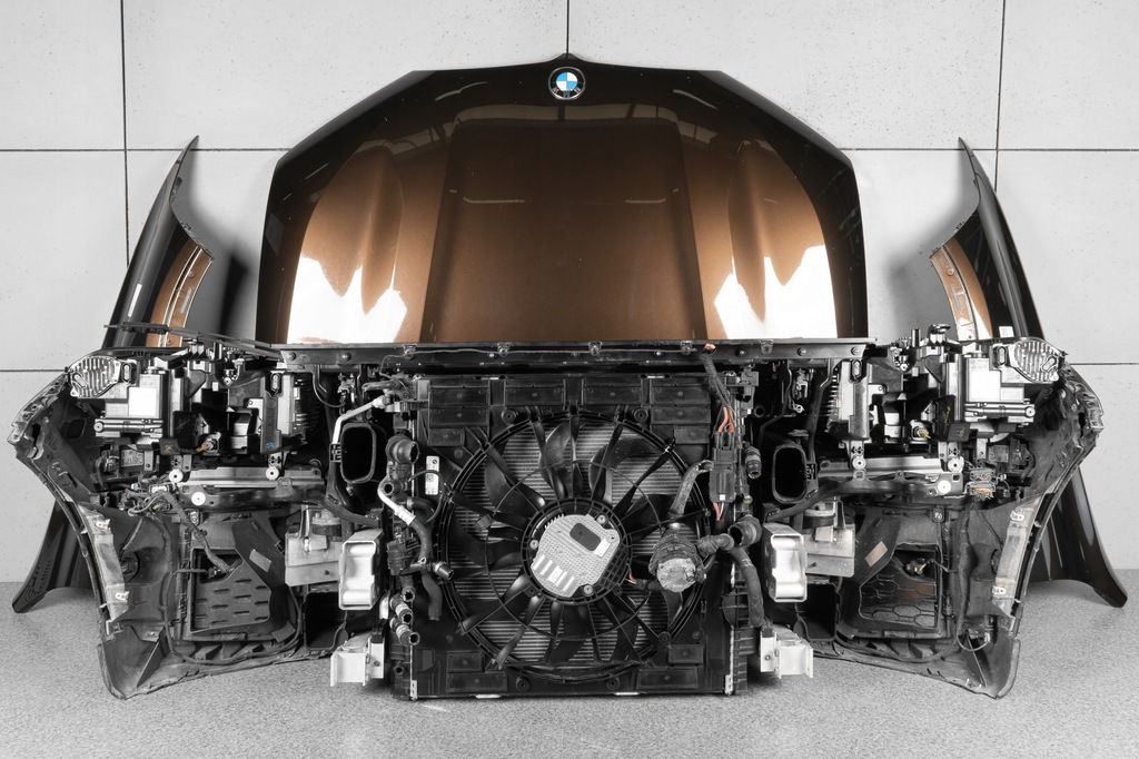 фото №9, Bmw x7 g07 капот бампер лампи laser pas перед радіатор m-pakiet 5.0i