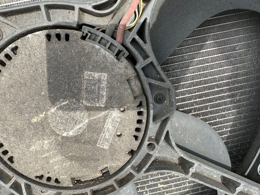 Ремень передний, радиатор mercedes ml w164 320cdi 3.0 Киев