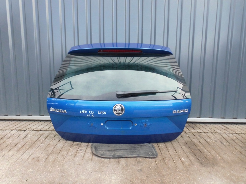 фото №1, Крышка багажника задняя с стекло тонированная skoda rapid 5jj spaceback 2014r. lf5w оригинал