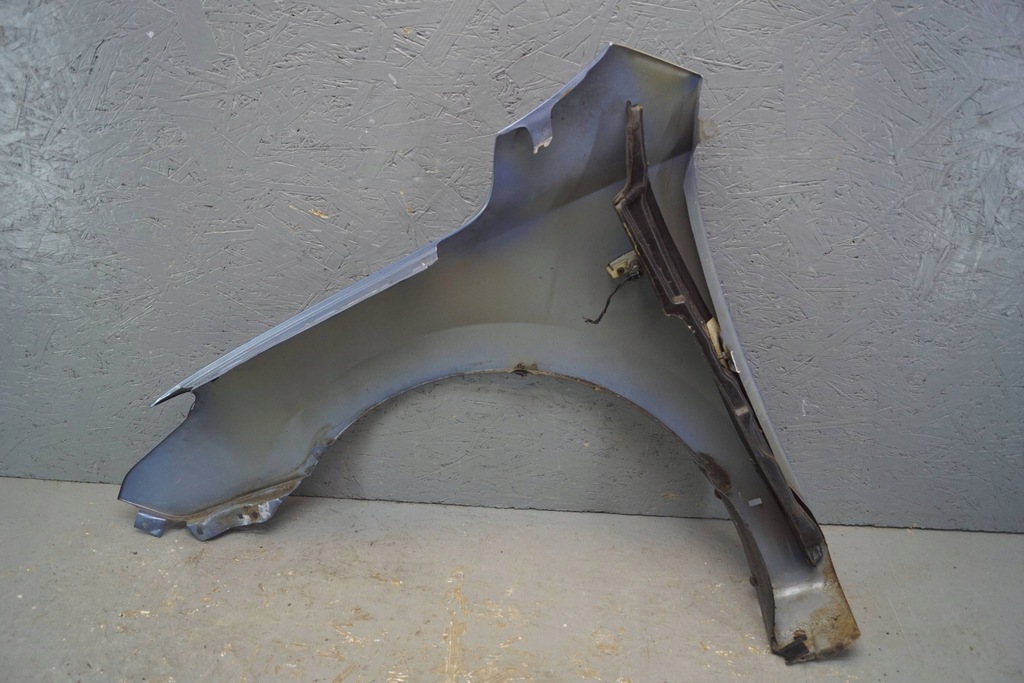 фото №15, Hyundai i30 крыло правый перед b2483