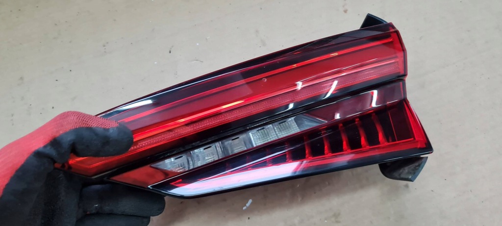 фото №9, A5 8w лампа правая правый задняя w крышка 8w6945094d