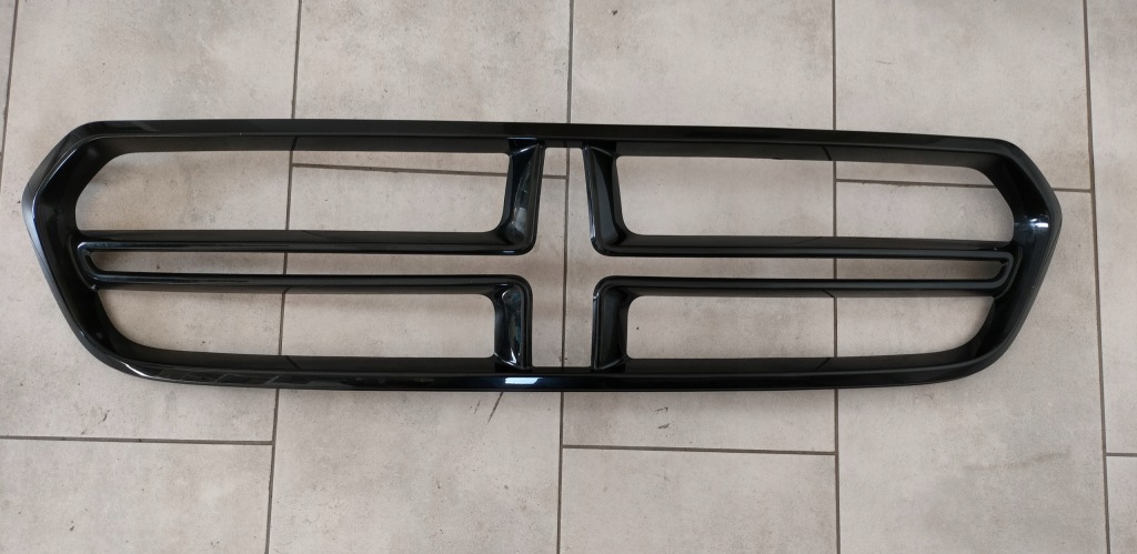 фото №1, 2014 2017 2020 dodge durango рамка решітка czarna