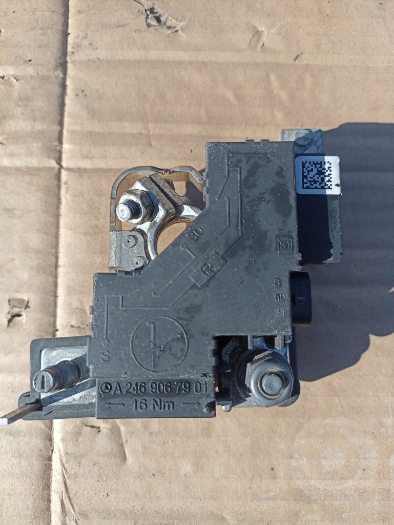 фото №1, Клемма plusow аккумулятор mercedes w117 w176 w246