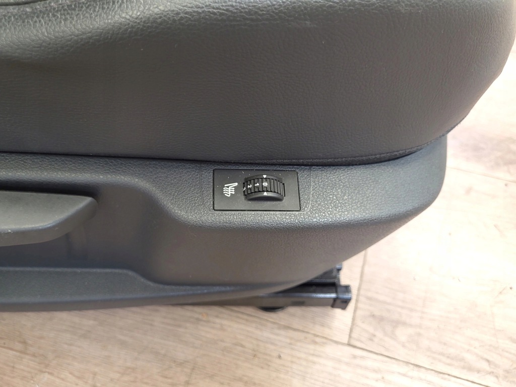 фото №10, Сиденья заднее сиденье комплект подогрев peugeot 3008 i 2016r 1.2 thp kwed