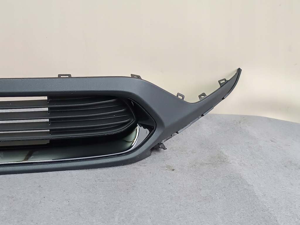 фото №8, Toyota bz4x bz 4x спойлер решётка нижняя решётка радиатора w бампер перед передний