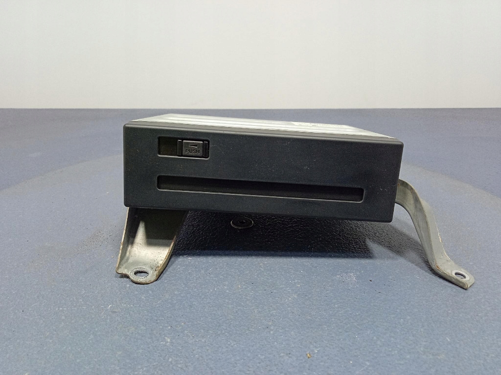 фото №1, Lexus rx ii 03- бортовий комп'ютер зчитувач навігації 86841-48060