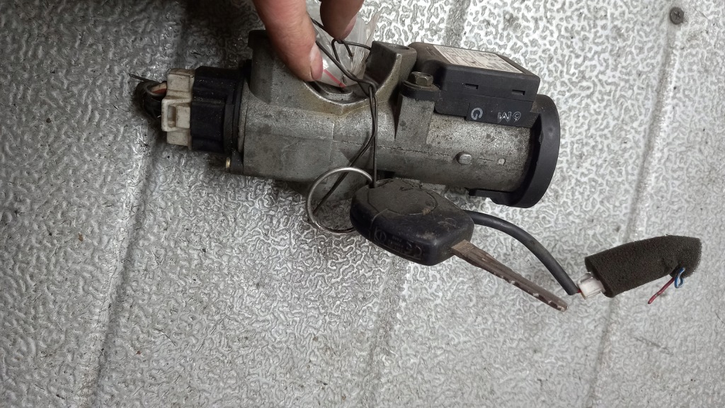 фото №3, Замок зажигания nissan almera