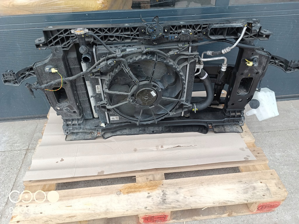 фото №11, Hyundai i10 iii 19- бампер перед kompletny + pas передний радиатор балка