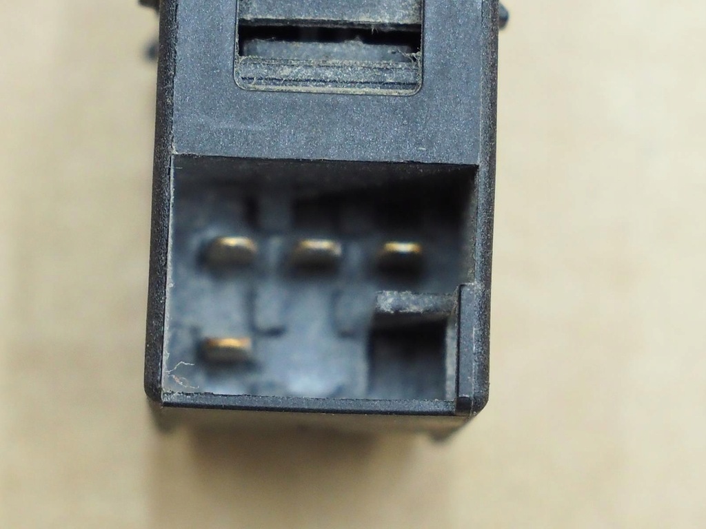 фото №9, Кнопка перемикач скло skoda fabia i 6y0959855