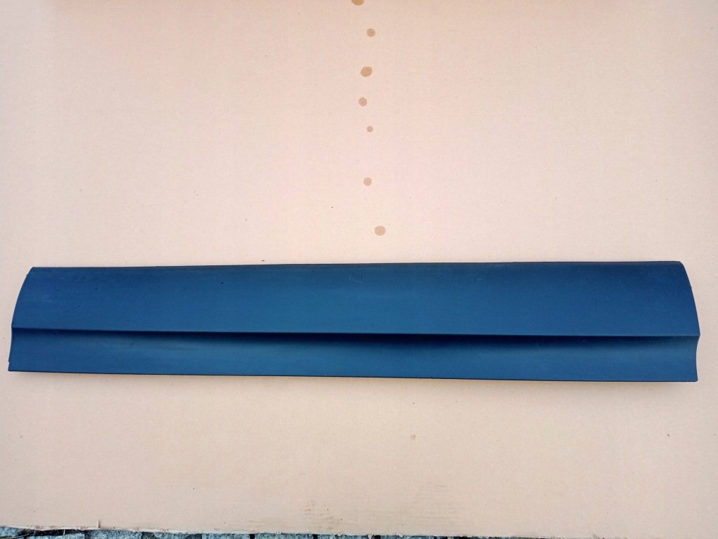 фото №1, Land rover discovery v l462 правая молдинг дверь перед 2015r