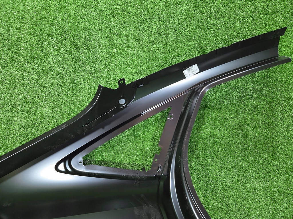 фото №8, Молдинг крила задня сторона ліва audi e-tron 4k4809837